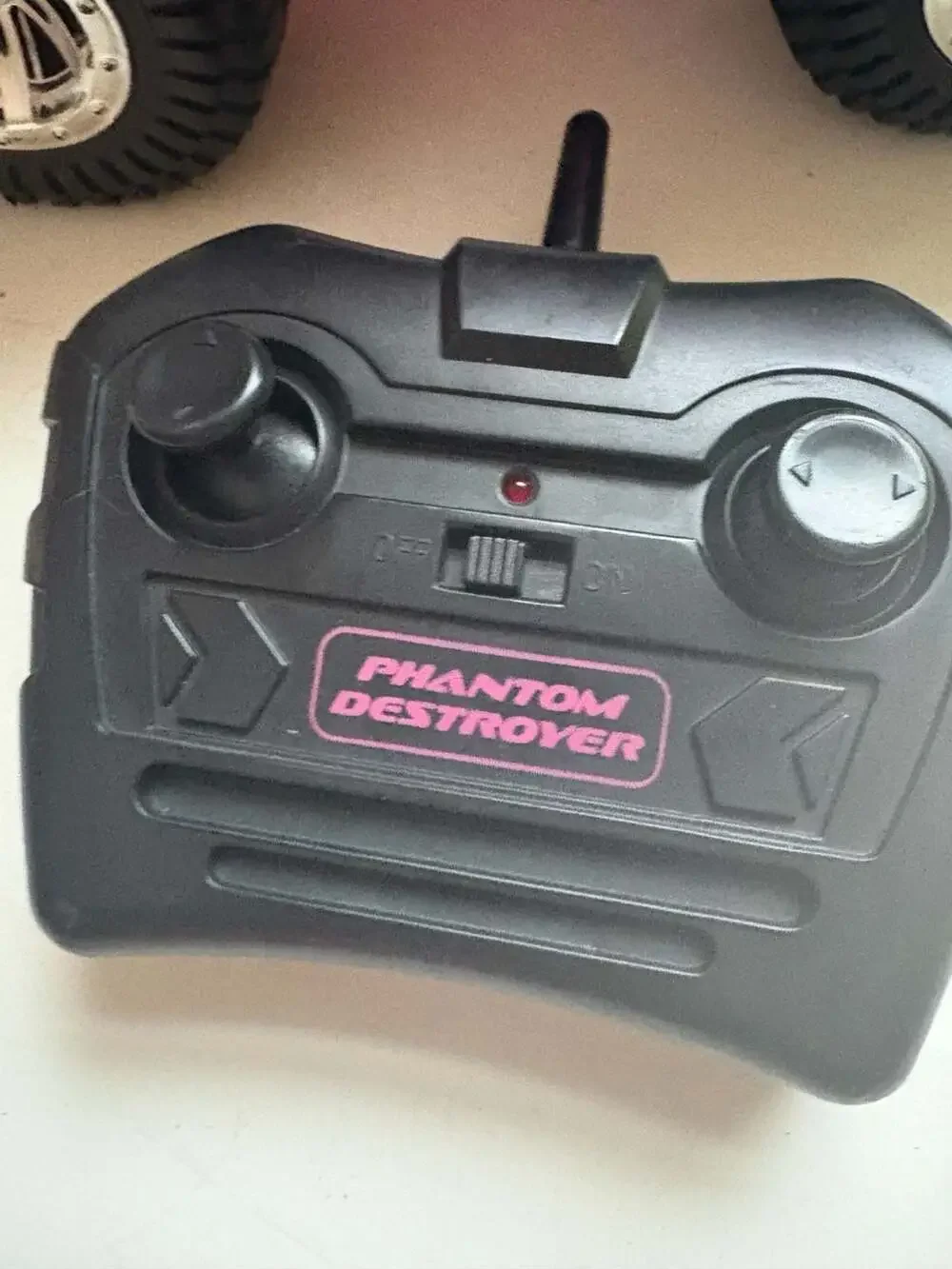 Sharper Image Pink Trail Pixie RC Phantom Destroyer All-Terrain Vehicle